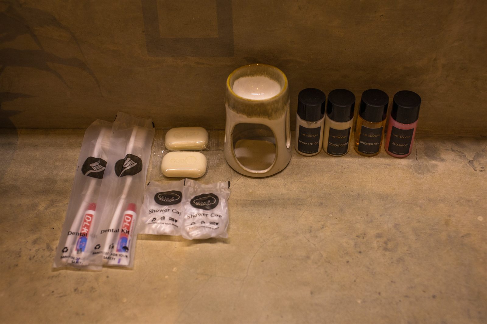 Bathroom amenities in the Deluxe Room
